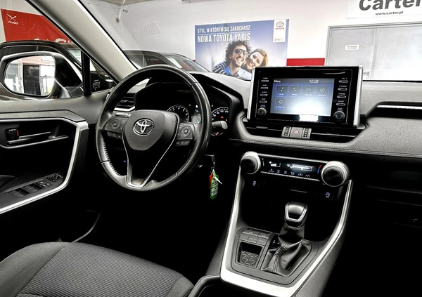 Toyota RAV4 cena 112500 przebieg: 68386, rok produkcji 2019 z Kazimierza Wielka małe 232